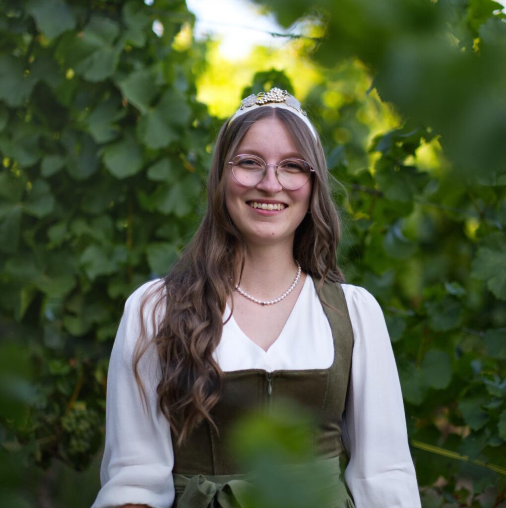 Elena Gerst ist die aktuelle Weinprinzessin von Güntersleben.